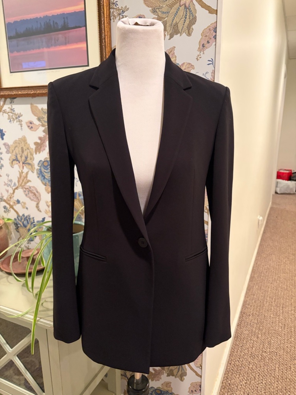Theory Staple Blazer in Admiral Crepe Classic Black
